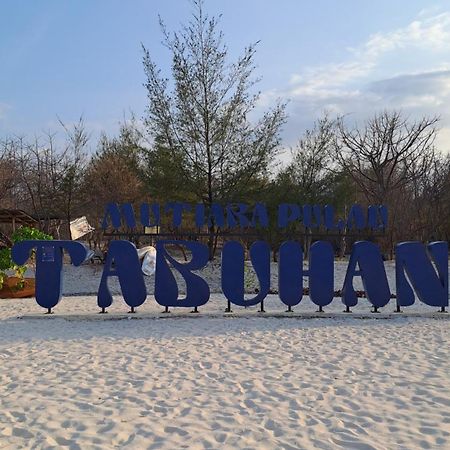Tropical Paradiso Homestay Banyuwangi  Kültér fotó