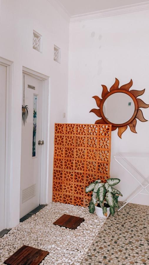 Tropical Paradiso Homestay Banyuwangi  Kültér fotó