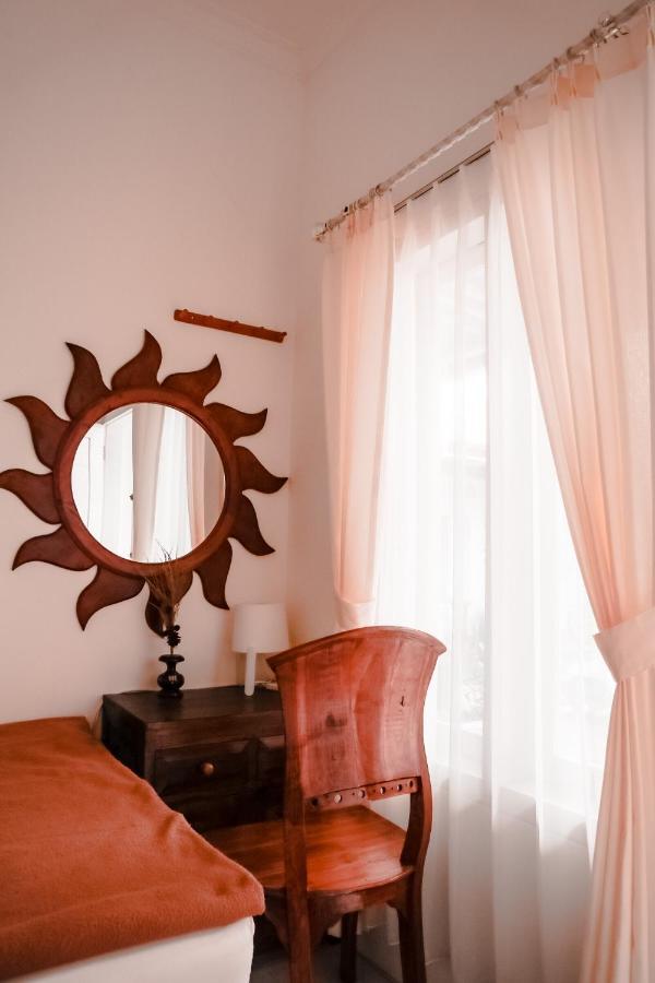 Tropical Paradiso Homestay Banyuwangi  Kültér fotó